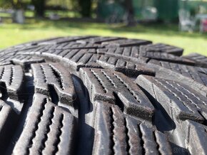 215/60 r16 zimne pneumatiky - 2