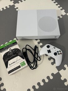 Xbox one S 1TB - 2