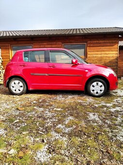 Suzuki Swift 1.3 GLX benzín - 2