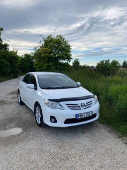 Toyota Corolla Luna - 2