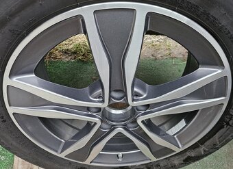 Atraktívne, originálne disky Mercedes - 5x112 r17 - 2