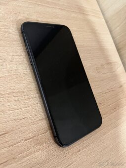 Predám Apple Iphone 11 128gb - 2