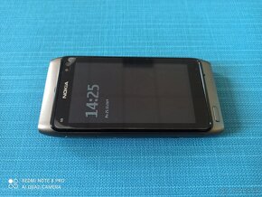 Nokia N8 - 2