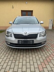 Škoda SuperB 2.0 TDI DSG -// F1 Riadenie, Navi, Bi-Xenon -// - 2