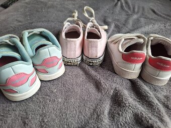 Convers,adidas 2ks, platenky,sandalky 26vel - 2