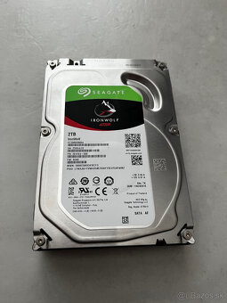 Predam tieto 3,5" SATA HDD: WD a TOSHIBA - 2