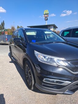 Honda cr-v 2.0 4x4 black edition 2016 205000 - 2