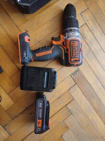 Black+Decker Aku bezuhlíková príklepová vŕtačka BL188 - 2