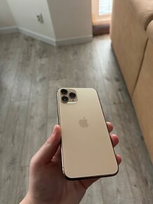 iPhone 11 Pro 64 GB - 2