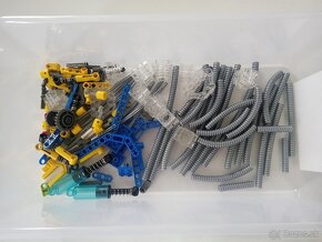 Lego technic 8458 - 2