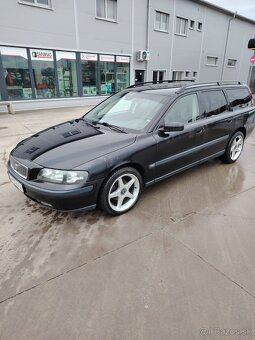 Volvo V70 - 2