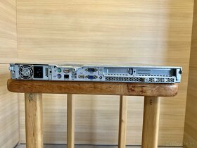 HP ProLiant DL120 G5 - 2