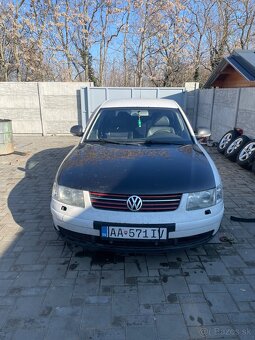 Predám vw passat V6 2.8 benzín - 2