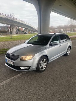 Octavia 3 1.6 TDi DSG - 2