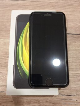 iPhone SE 64GB - 2