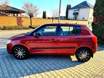 Škoda Fabia II 1,4 Benzín Hatchback 143000.Org.km - 2