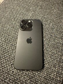 Predám iPhone Apple 15 Pro 128GB Black Titanium - 2