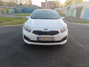 Kia Ceed 1,4i,5dv.,r.2017,200...km - 2