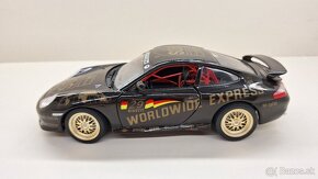 1:18 PORSCHE 911 SUPER CUP - 2