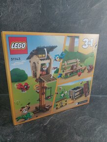 Rezervovane LEGO Creator 31143 Vtáčia búdka 3in1 - 2