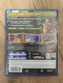 CRASH BANDICOOT NSANE TRILOGY PS4 - 2