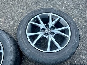 ORIGINÁL ZIMNÁ SADA MAZDA 215/60 R17 - 2