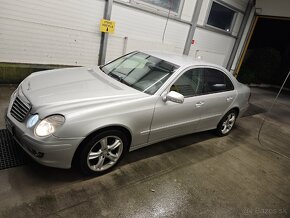 Mercedes-Benz E200 CDI W211 - 2