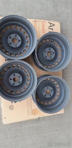 Originál vw Plechové disky 7j R16 5x112 - 2