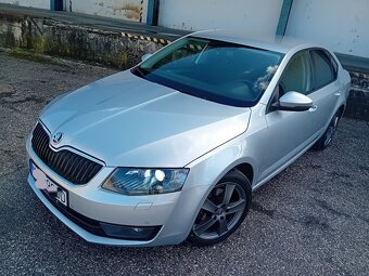 Škoda Octavia 1.6Tdi DSG - 2