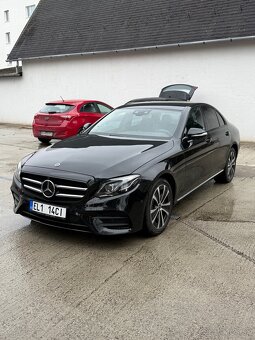 Mersedes Benz E300 - 2