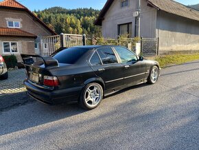 BMW E36 318tds - 2