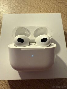 AirPods 3. generácia - 2