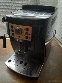 DeLonghi Magnifica S Automatický kávovar
 - 2