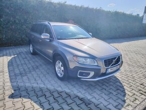 Volvo XC70 - 2