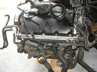 trysky, vstrek, hlava, blok, agregat, motor 1.9 TDi 77kw PD - 2