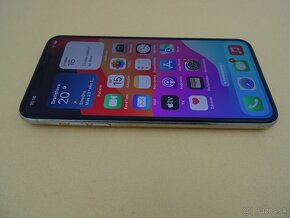 iPhone 11 PRO MAX 64GB SILVER - ZÁRUKA 1 ROK - 100% BATERIA - 2