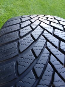 205/60 r16 zimné pneu.6 mm - 2