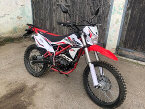 Enduro DEFENDER 250 cm3 - kolesá 21/18 + Štartér - 2