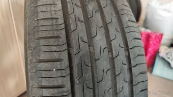 Continental 225/50 R17 - 2