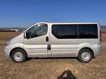 Renault Trafic Passenger L2 2,5 DCi 107KW - 2