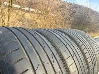 Hankook 205/55 R16 letné - 2