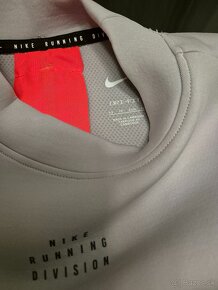 Nike running dri- fit - 2