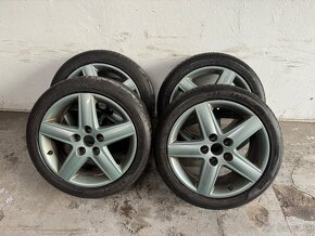 5x112 Audi r17 Letné prezutie 225/45 - 2