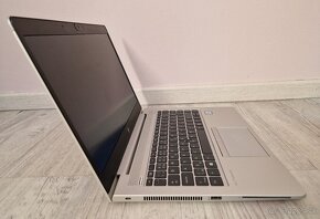 HP ElliteBook 840 G5 i5/NVME SSD/Windows 11 Pro - 2