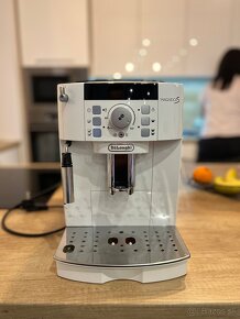 Automatický kávovar Delonghi Magnifica S - 2