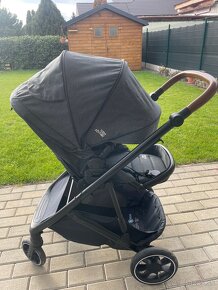 Britax Römer Kočík športový Strider M - 2