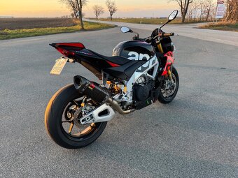 Aprilia tuono - 2