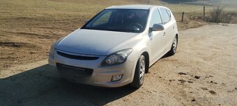 Hyundai i30 1.4 16V 80 kw - 2