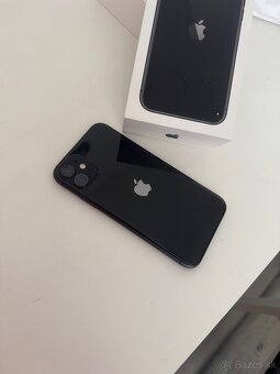 iPhone 11  128Gb - 2