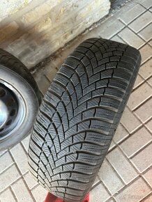 Predam pneumatiky Bridgestone zimne 205/55R16 - 2